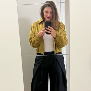 Meet your Posher, Nina